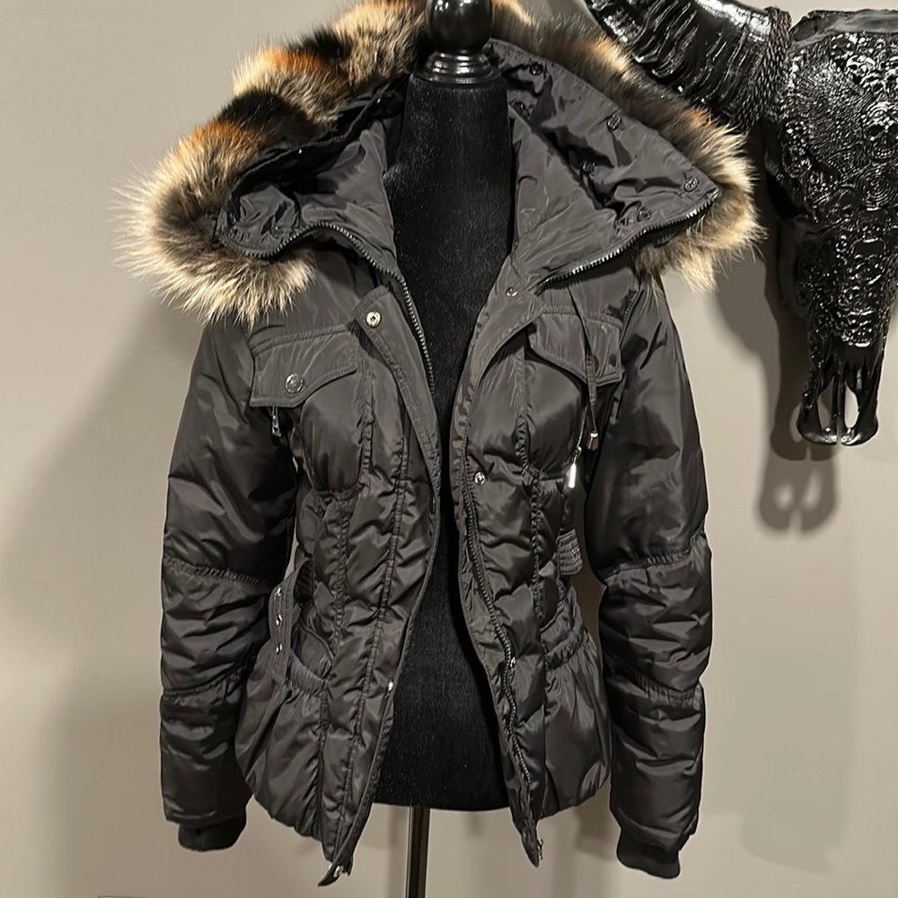 Flash geo down coat with fur hood